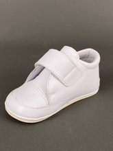 Load image into Gallery viewer, White Leather Walking Shoe with Velcro Strap
