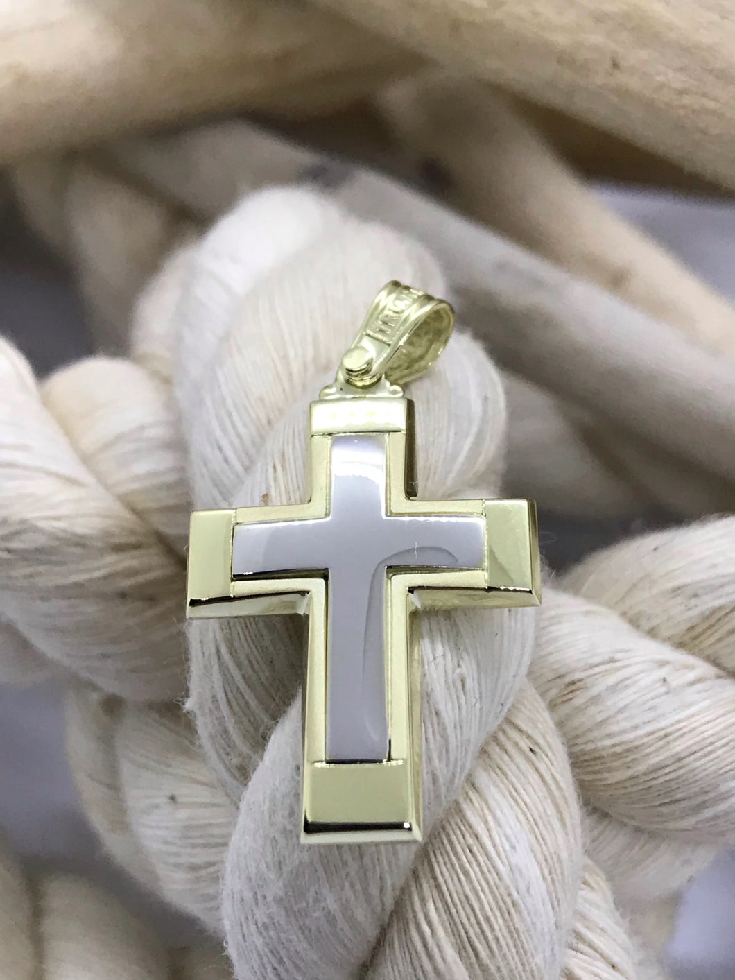 Triantos 2 Tone 14k Yellow and White Gold Cross brushed and polished 4.02g  222407