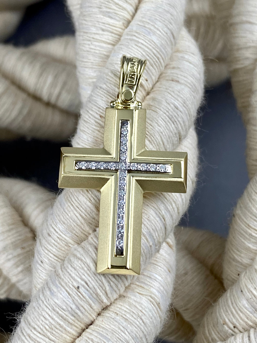 14k Triantos Yellow Gold Cross Polished and Brushed with Precious Stones 221276