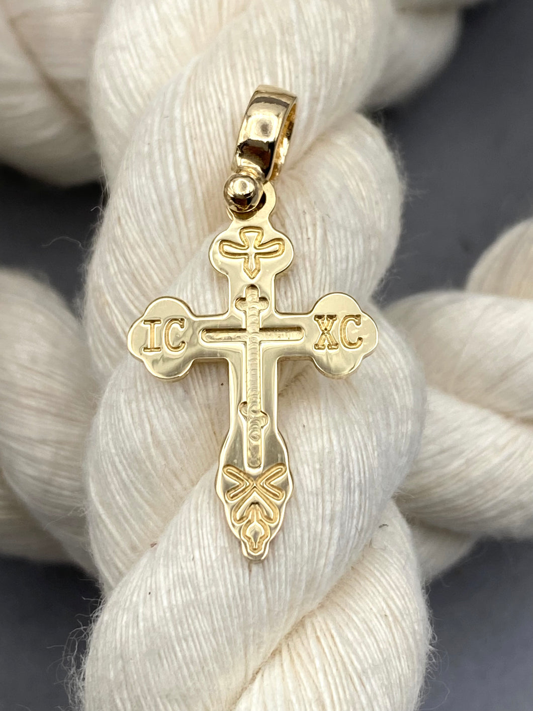 14k Yellow Gold Cross 222510