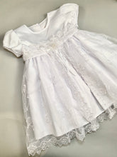 Load image into Gallery viewer, Dress 8 Girls Christening Baptismal Embroidered Lace Pearl Beaded Dress with Matching Hat
