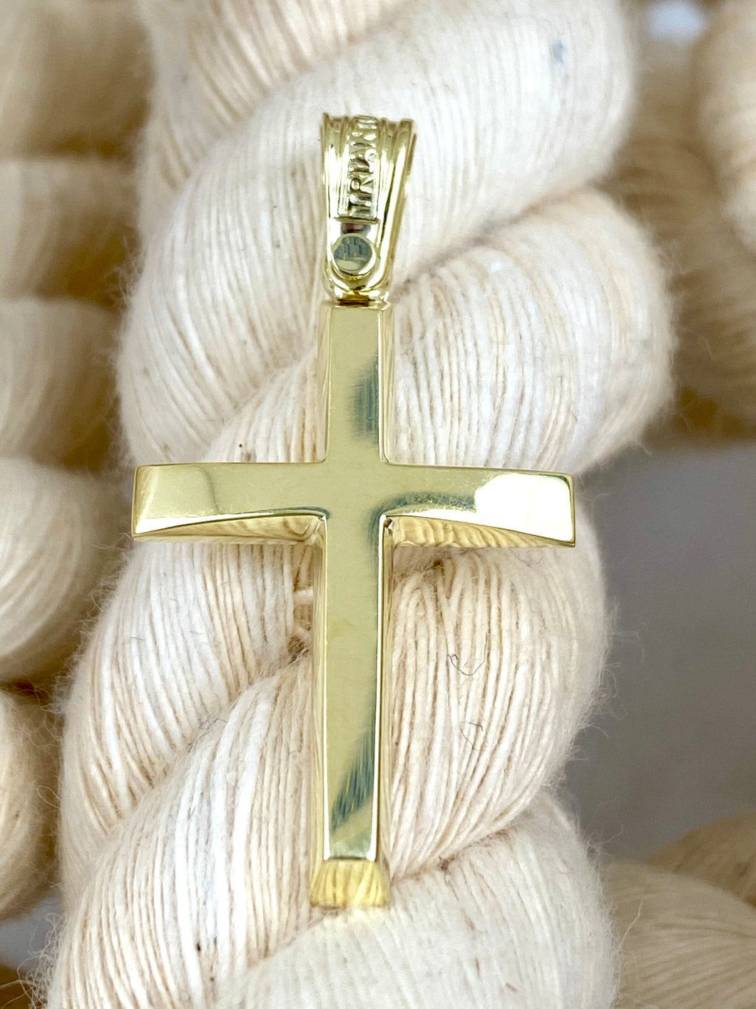 Triantos 14k Yellow Gold Cross 71